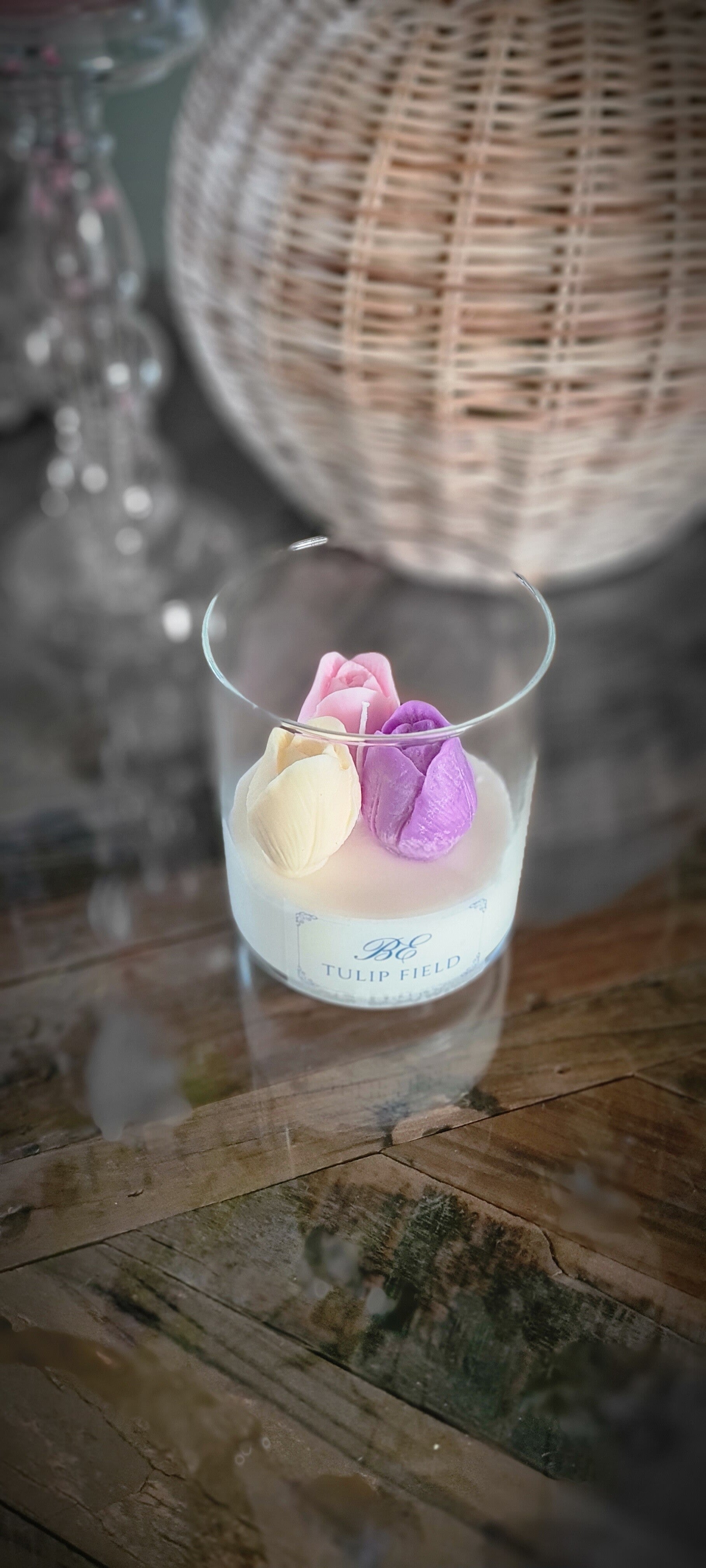 Elegant Tulipfield