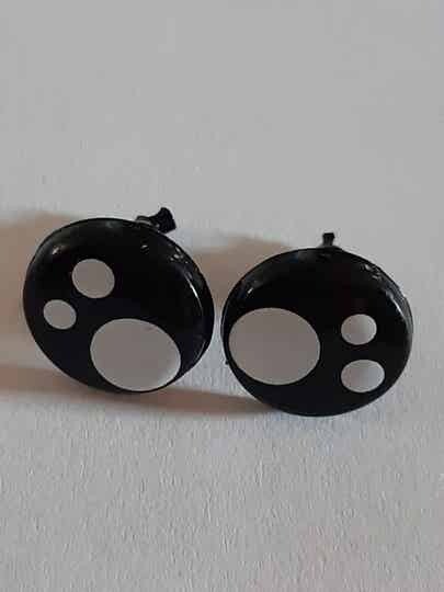Cartoonoogjes met witte stippen 14 mm