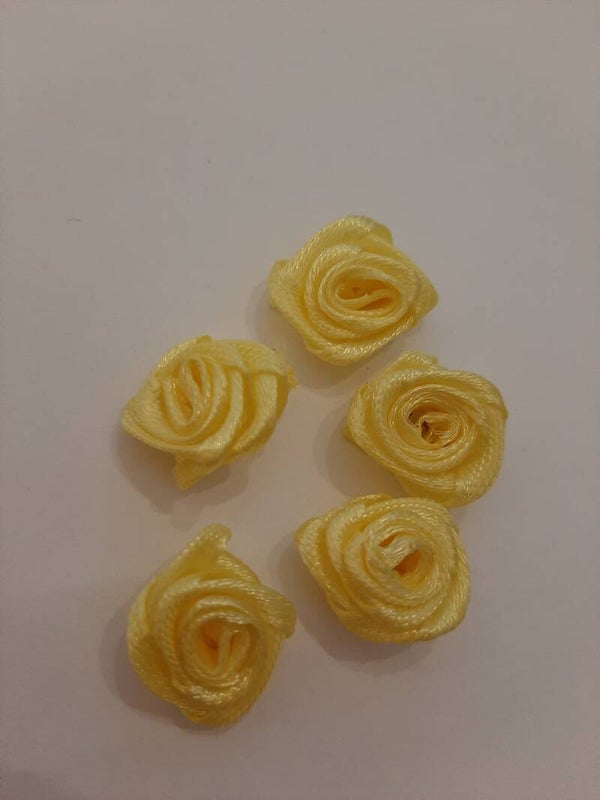 Zijde mini roosjes geel (10)