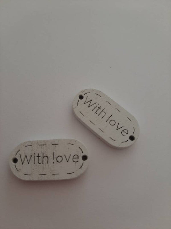 Houten label with love wit (1)