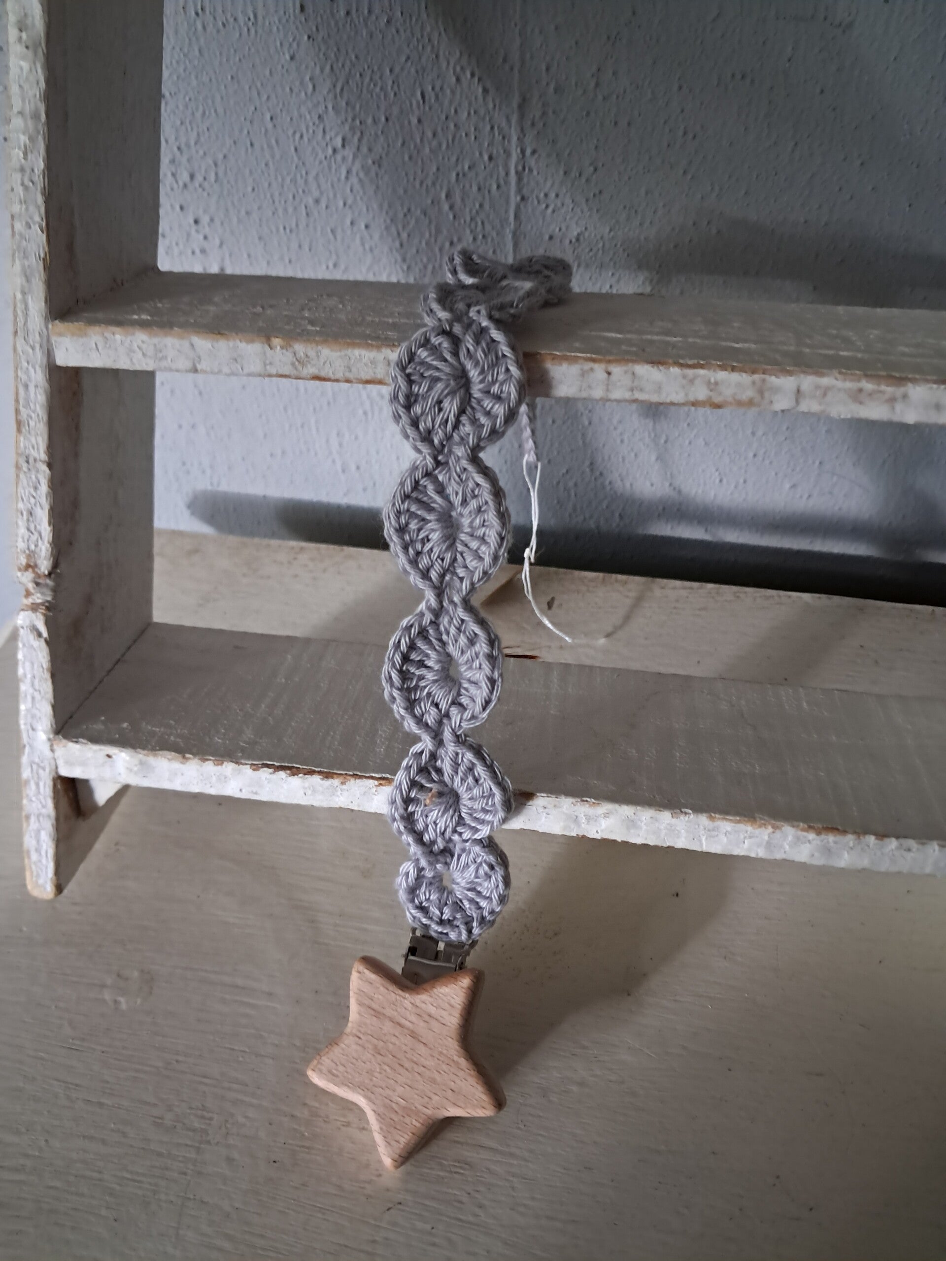 Speenkoord gehaakt ster grijs