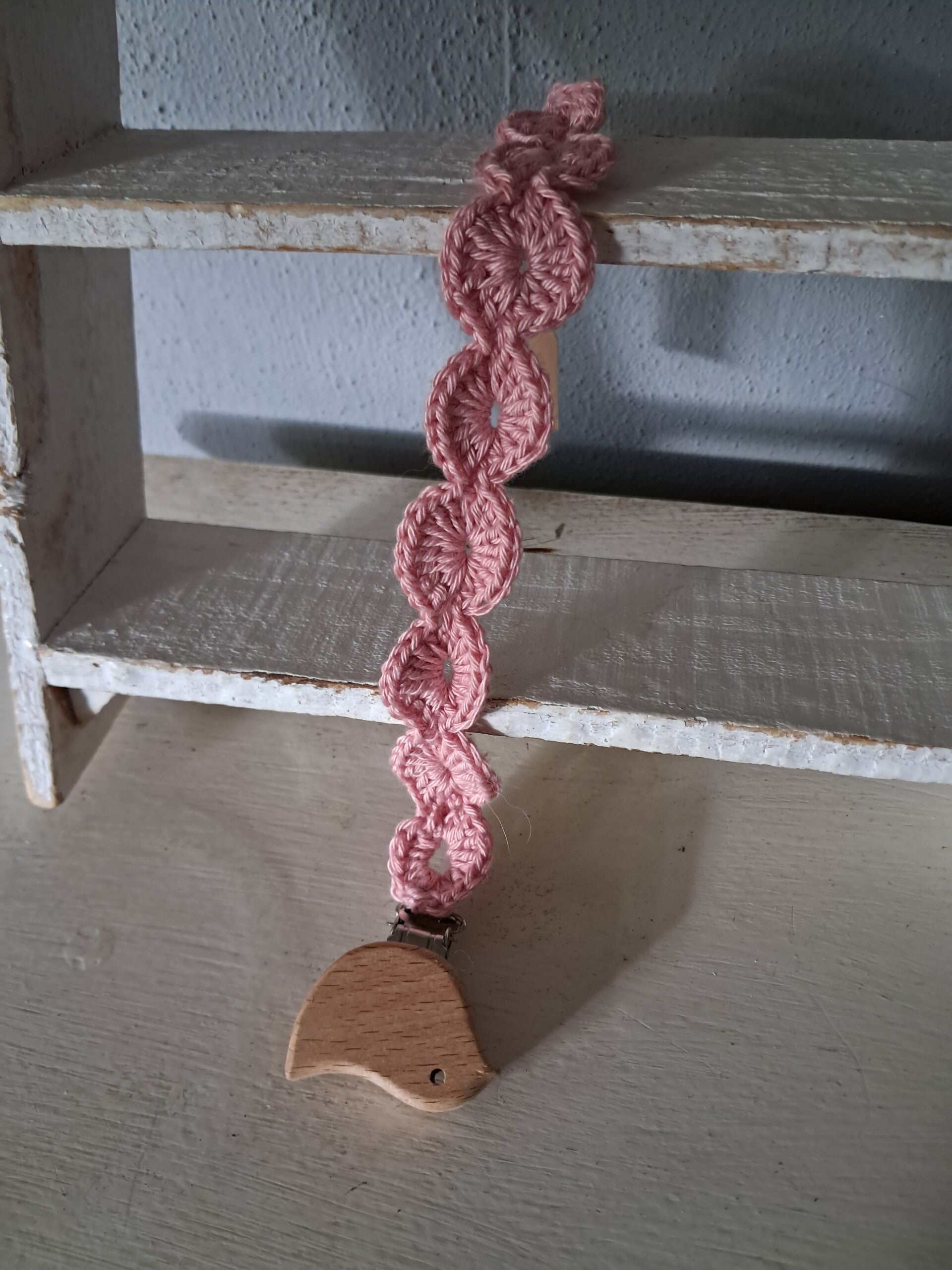 Speenkoord gehaakt vogel roze