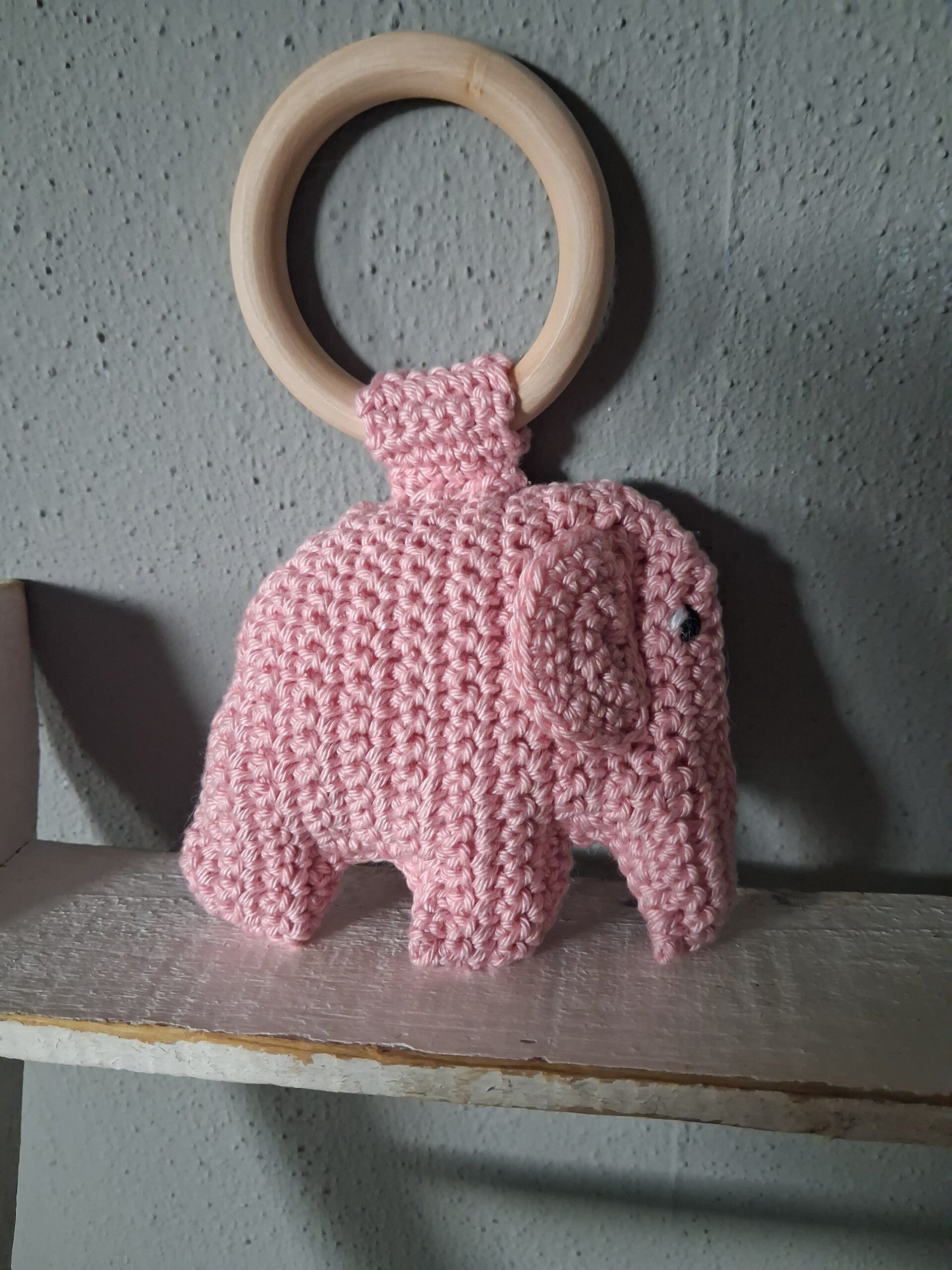 Bijtring olifant roze