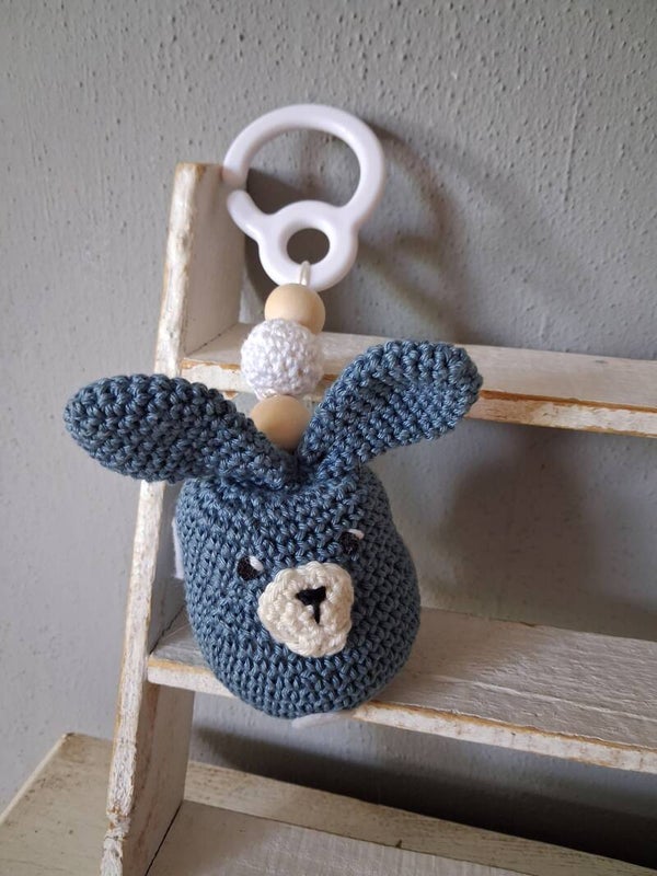 Maxicosihanger konijn blauw