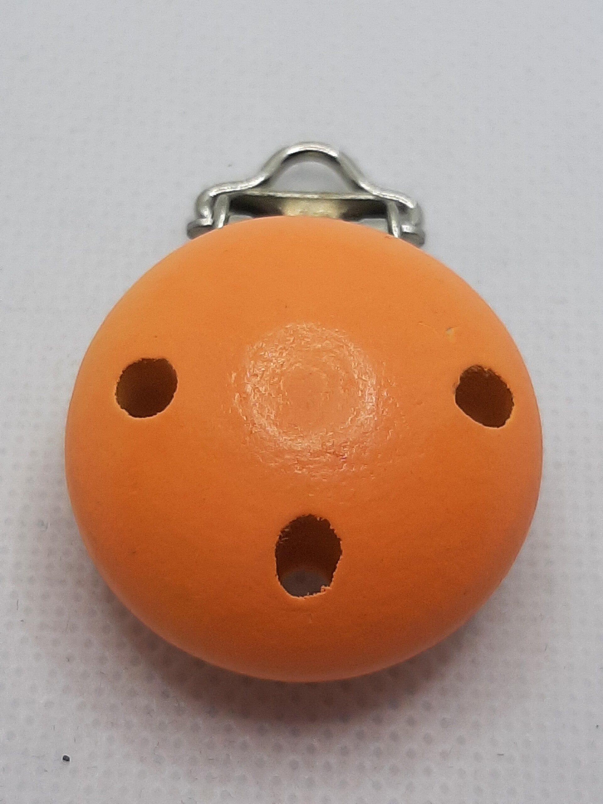 Speenclip rond hout oranje