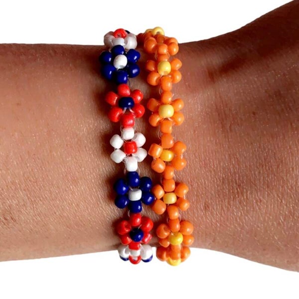 Bloem armband voor de Koningsdag