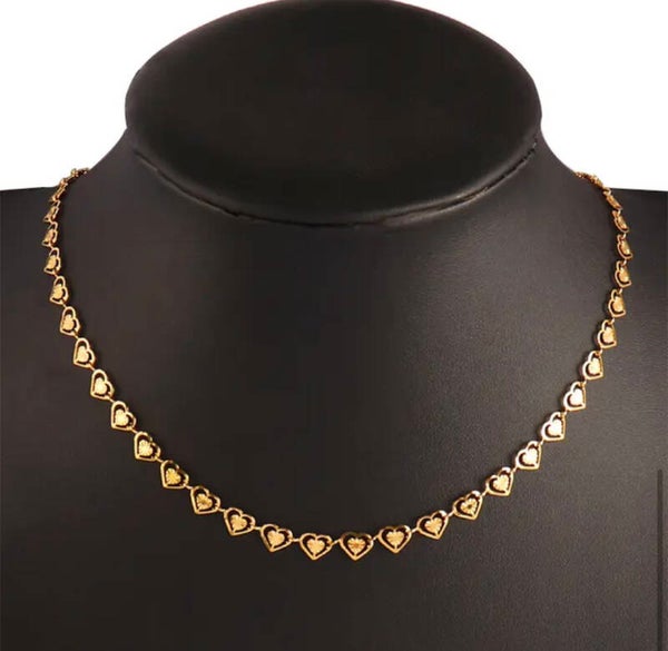 Minimalistisch hartjes ketting