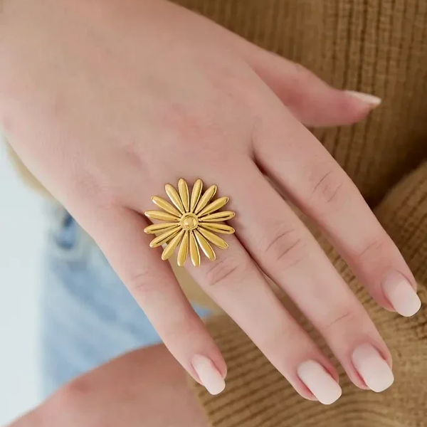 Bloomy Babe ring