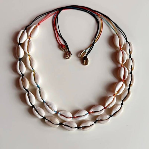 Trendy schelpen choker