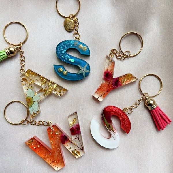 Epoxy letter sleutelhanger