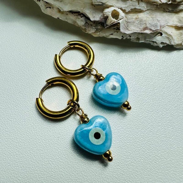 Evil Eye hartjes oorbellen