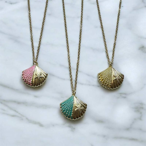 Lange ketting met schelp