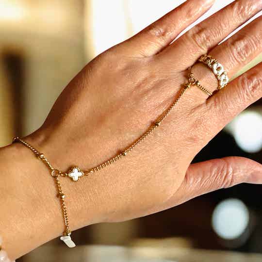 Klavertje armband met ring