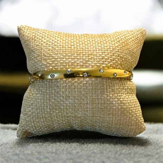 Roxy bangle met steentjes
