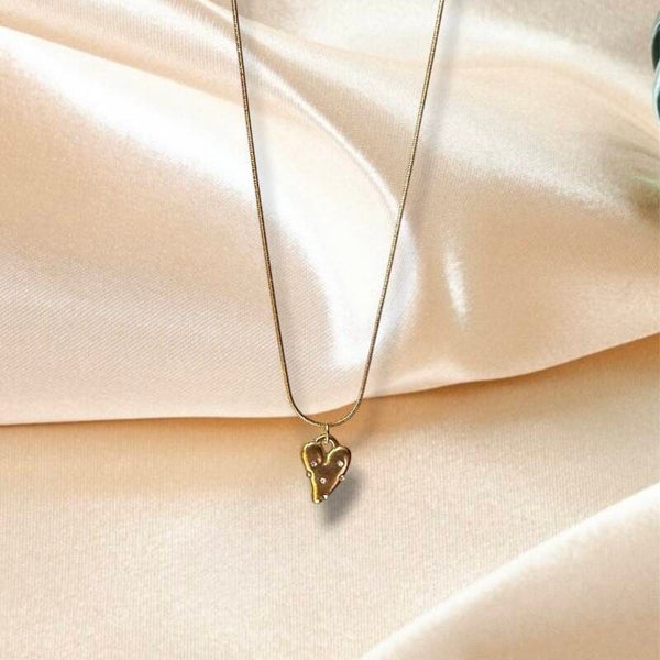 Initiaal ketting met hartje