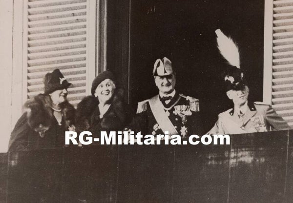 Original WW2 French Press Photo - Hungarian president Miklós Horthy with the king of Italy Victor Emanuel III (1938)