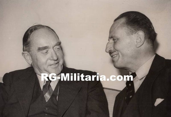 Original WW2 British Fascism Press Photo - Union Movement, Oswald Mosley meeting New Order Movement, Oswald Pirow (1948)