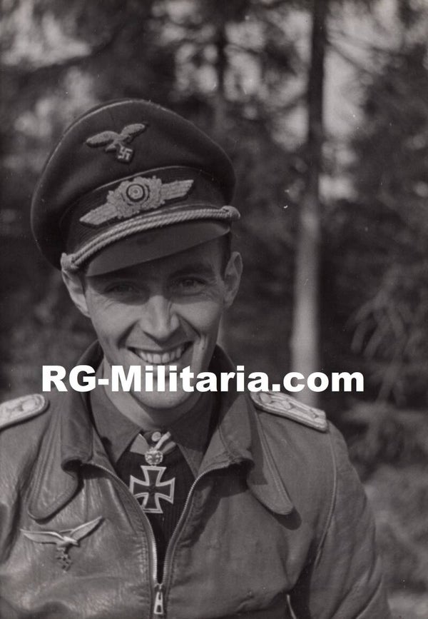 Original WW2 German Press Photo - Luftwaffe Ritterkreuzträger, Knights cross with oak leaves wearer Karl Gottfried Nordmann (1942)