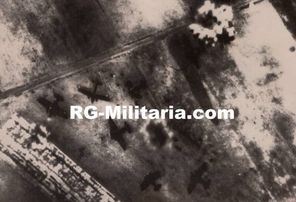 Original WW2 French Press Photo - Airfield bombing by the British RAF Stavanger, Norway (1940)