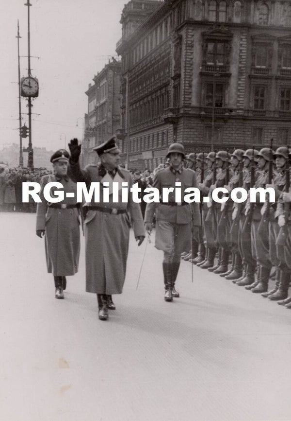 Original WW2 German Waffen SS Press Photo - SS Leibstandarte gathering in Vienna