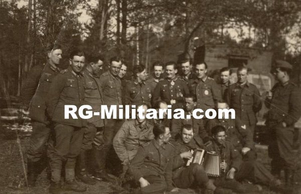 Original WW2 German Photo - Knights cross wearer Ritterkreuzträger Wehrmacht soldier