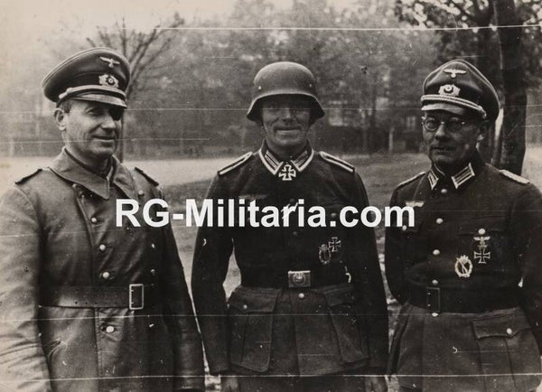 Original WW2 German Press Photo - Knights Cross Wearer Ritterkreuztrager Unteroffizier Walter Weber (1941)