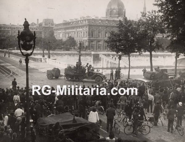 Original WW2 French Press Photo - Liberation of Paris, France (1944)