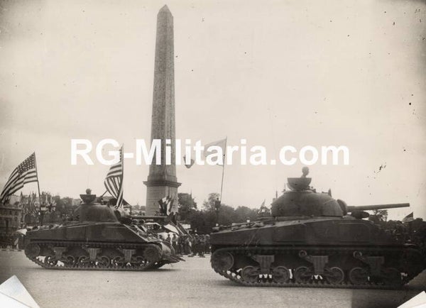 Original WW2 French Press Photo - Liberation of Paris, France (1944)