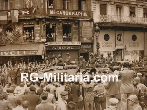 Original WW2 French Press Photo - Liberation of Paris, France (1944)