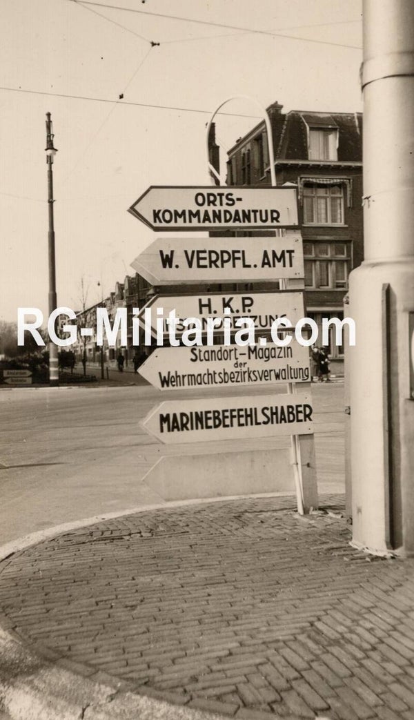 Original WW2 Dutch Photo - German signs in Amsterdam