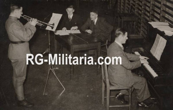 Original WW2 Dutch Collaboration NSB Photo -  Opbouwdienst recording music, The Hague (1940)