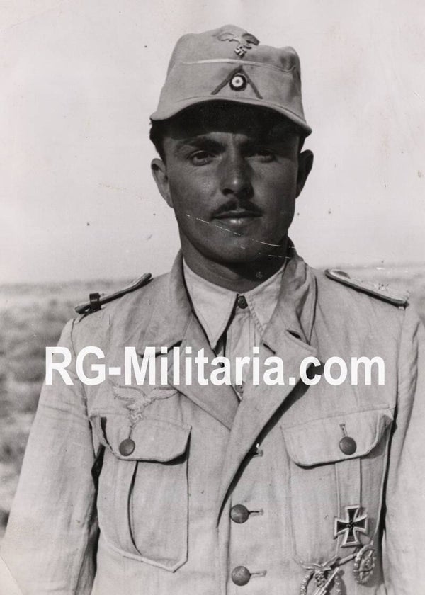 Original WW2 German Press Photo - Portrait Knights Cross Wearer Ritterkreuztrager Luftwaffe Oberleutnant Karl Wiegand, Afrika (1942)
