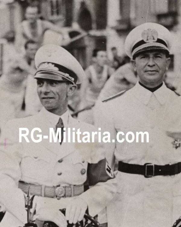 Original WW2 US Press Photo - Joseph Goebbels with the Italian ambassador Dino Alfieri (1940)