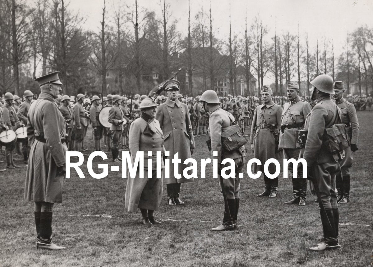 Original WW2 Dutch Press Photo - Queen Wilhelmina inspects the Dutch ...