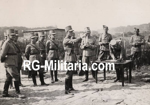 Original WW2 Dutch Press Photo - Prince Bernhard takes part in a shooting competition in the Waalsdorp camp, The Hague (1939)