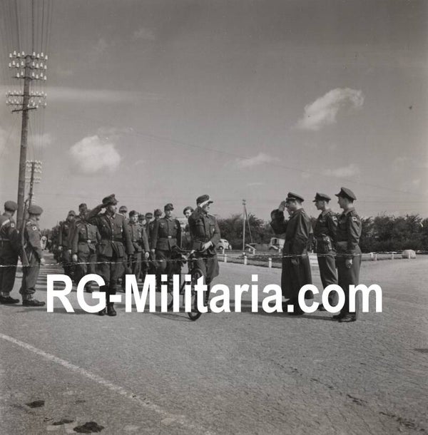 Original WW2 US Press Photo - German POW prisoners leave Denmark (1945)