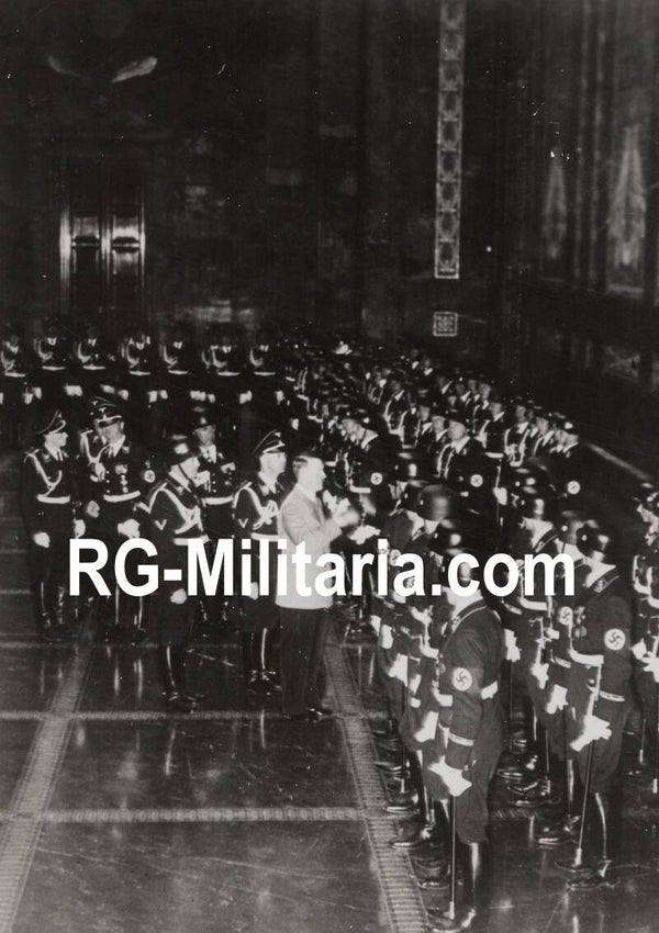 Original WW2 French Press Photo - Adolf Hitler and Heinrich Himmler inspecting the Allgemeine SS (1939)