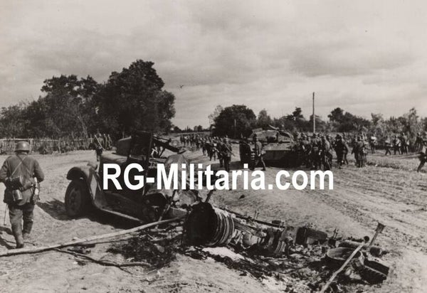 Original WW2 German Press Photo - German Stug Panzer Tank on the Eastern Front (1941)