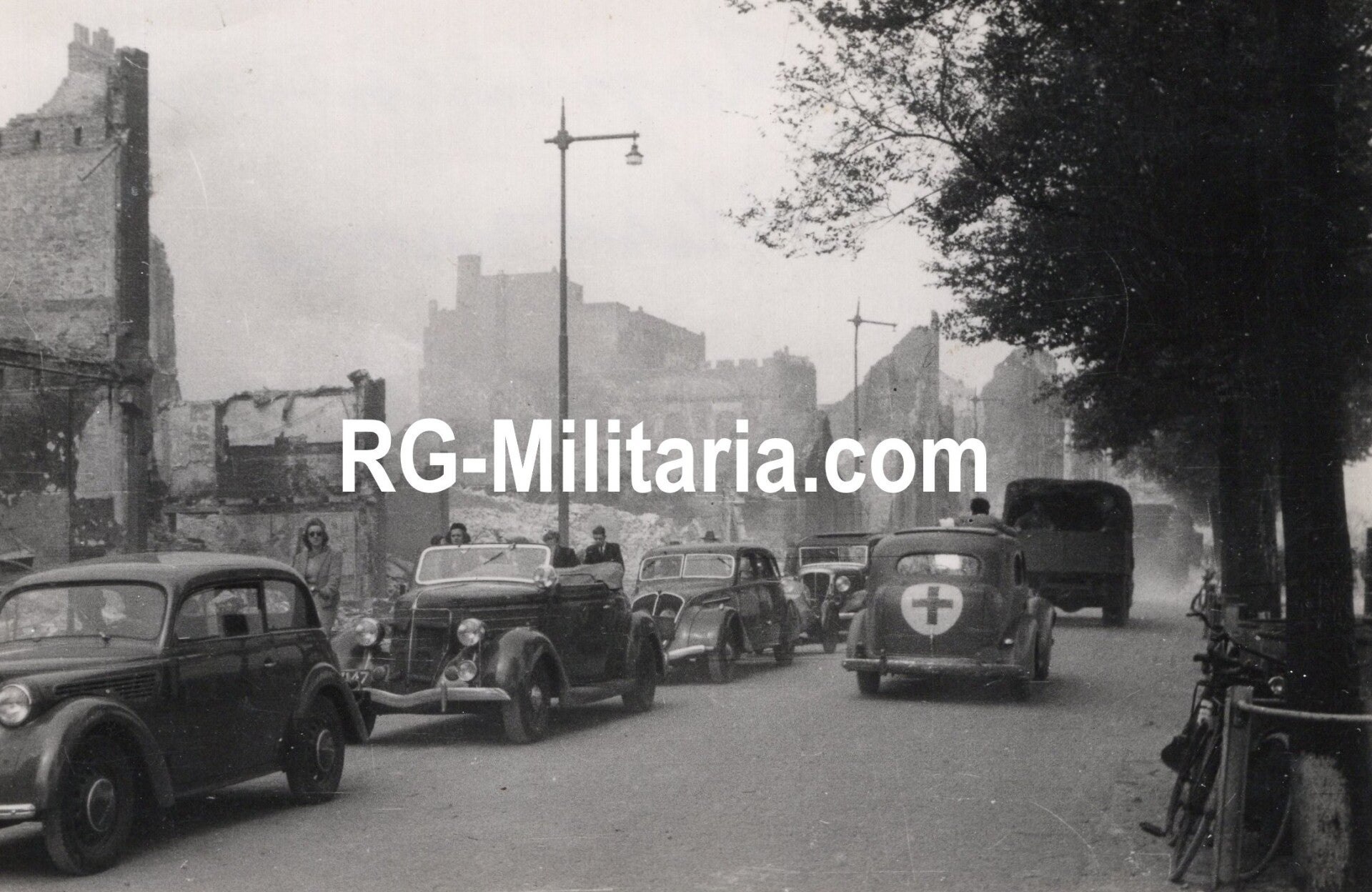 Original WW2 German Photo - German Red Cross riding in a bombed Rotterdam, Holland, May (1940)