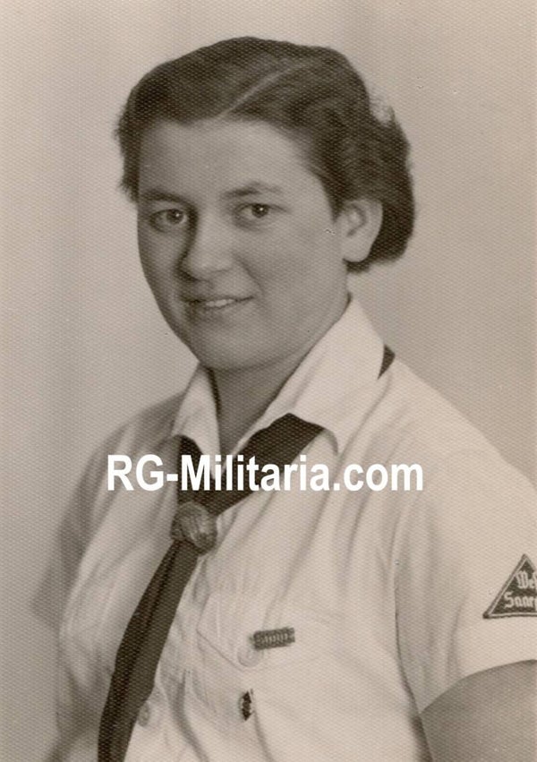 Original WW2 German Photo - Portrait HJ Hitler Jugend girl West Saarpfalz