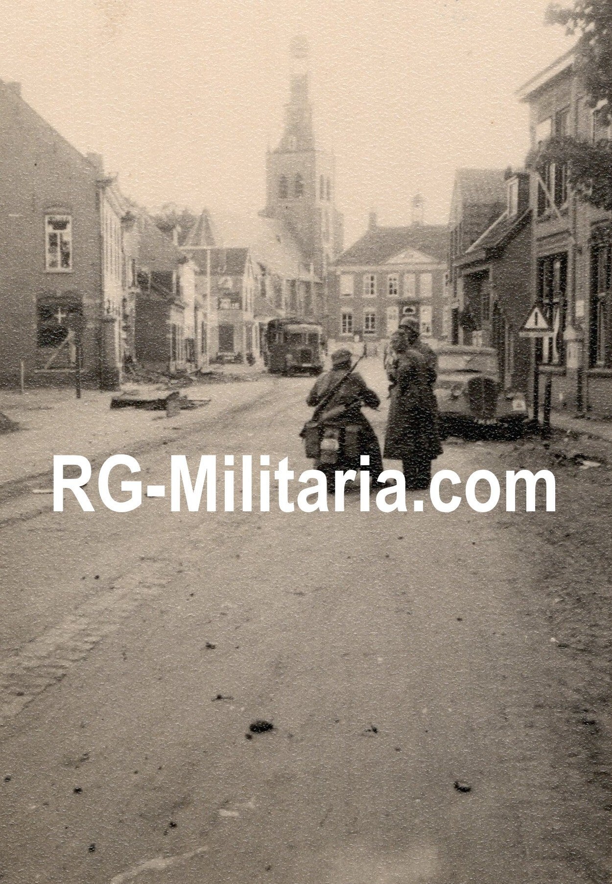 Original WW2 German Photo - German soldiers in Etten-Leur, Holland, May (1940)