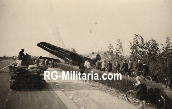 Original WW2 German Photo - Rijksweg near Delft with tank and landed Junkers JU 52 airplane with decal, Blitzkrieg May, Holland (1940)