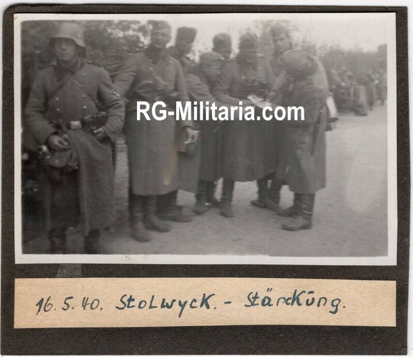 Original WW2 German Photo - German soldiers near Stolwijk, May, Holland (1940)