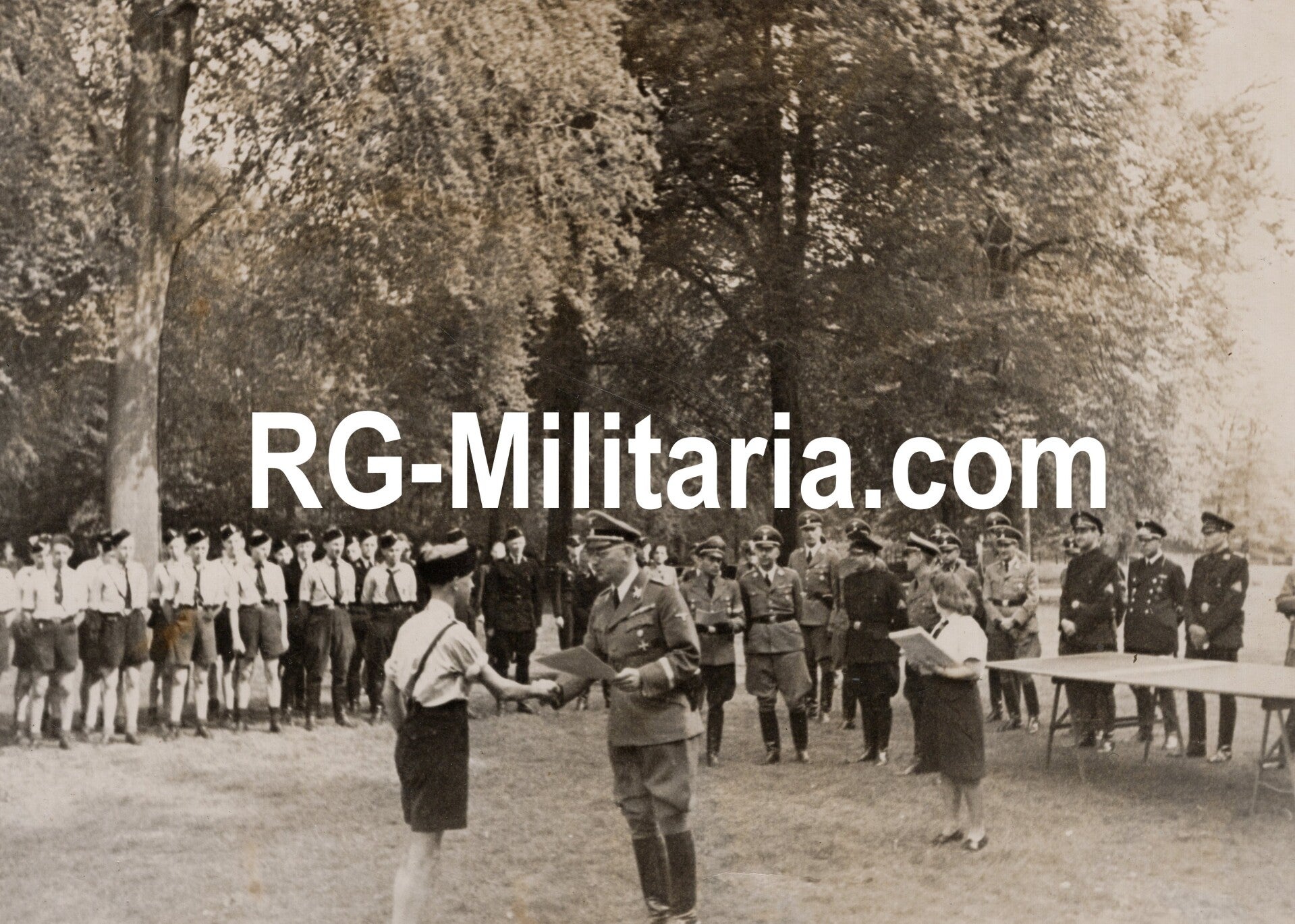 Original WW2 Dutch Collaboration NSB Press Photo - Reichskommissar Seyss-Inquart Jeugdstorm award ceremony with Heinrich Himmler and Anton Mussert