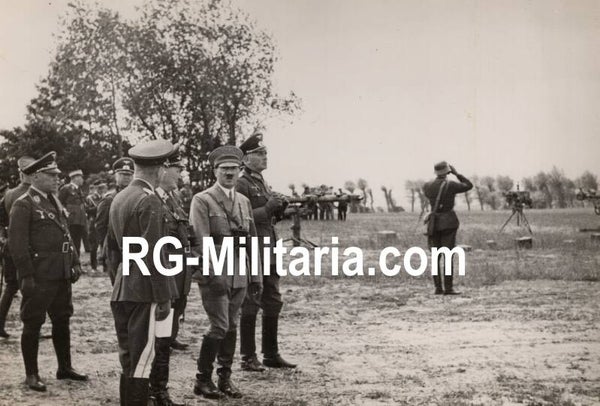Original WW2 German Press Photo - Adolf Hitler and Hermann Göring inspecting artillery troops
