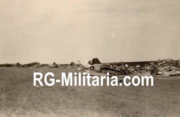 Original WW2 German Photo - Rotterdam airfield Waalhaven with a destroyed Junkers JU 52 airplane, Holland (1940)