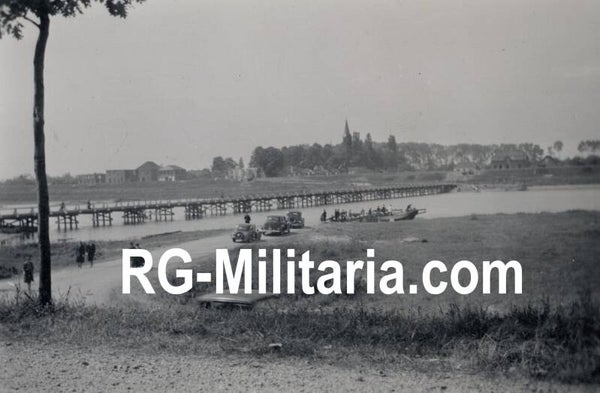 Original WW2 German Photo - Pontoon bridge between Cuijk and Maas, Holland, May (1940)