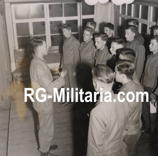 Original WW2 German Press Photo - Germanische Jugend Wehrertüchtigungslager Seeblick, Seeboden (1943)