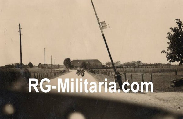 Original WW2 German Photo - German soldiers at the Dutch border, Holland, May (1940)