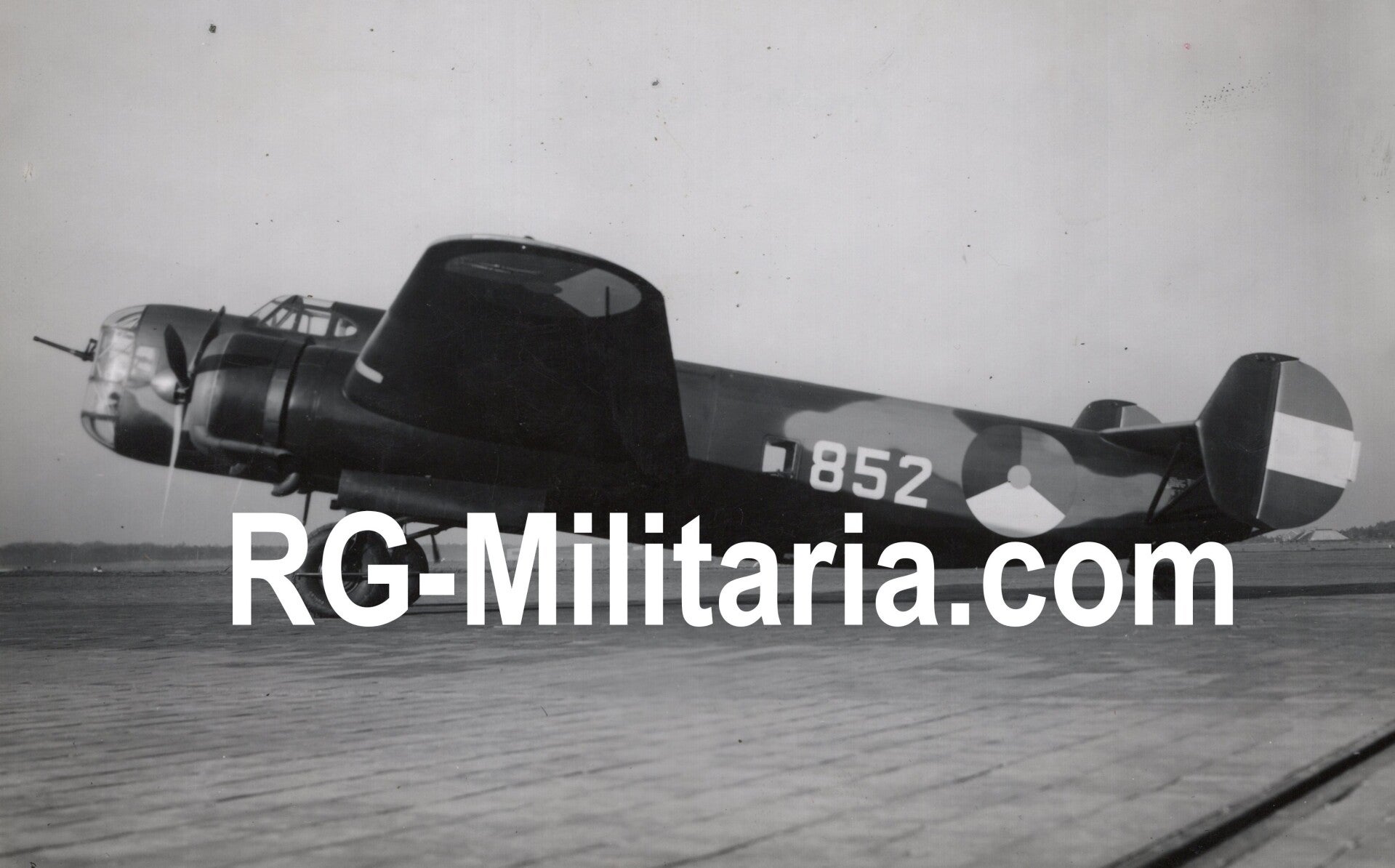 Original WW2 Dutch Photo - Dutch LVA Fokker TV ''852'' bomber airplane, Schiphol, Amsterdam (1939)